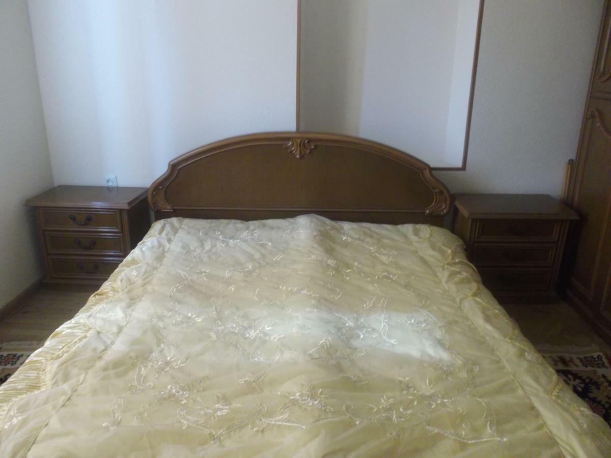 Stone House Otel Tskaltubo Dış mekan fotoğraf